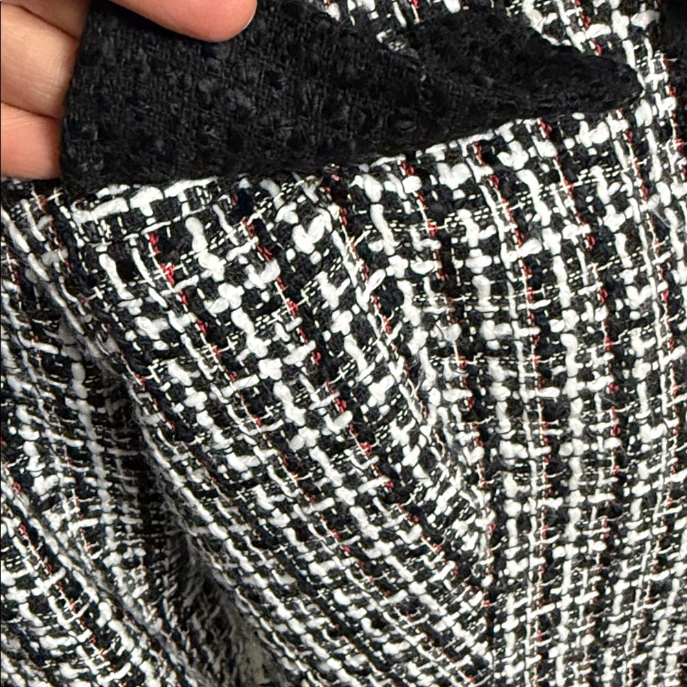 White House Black Market Black White Red Tweed Blazer / Jacket w/ Silver Buttons - Picture 7 of 17